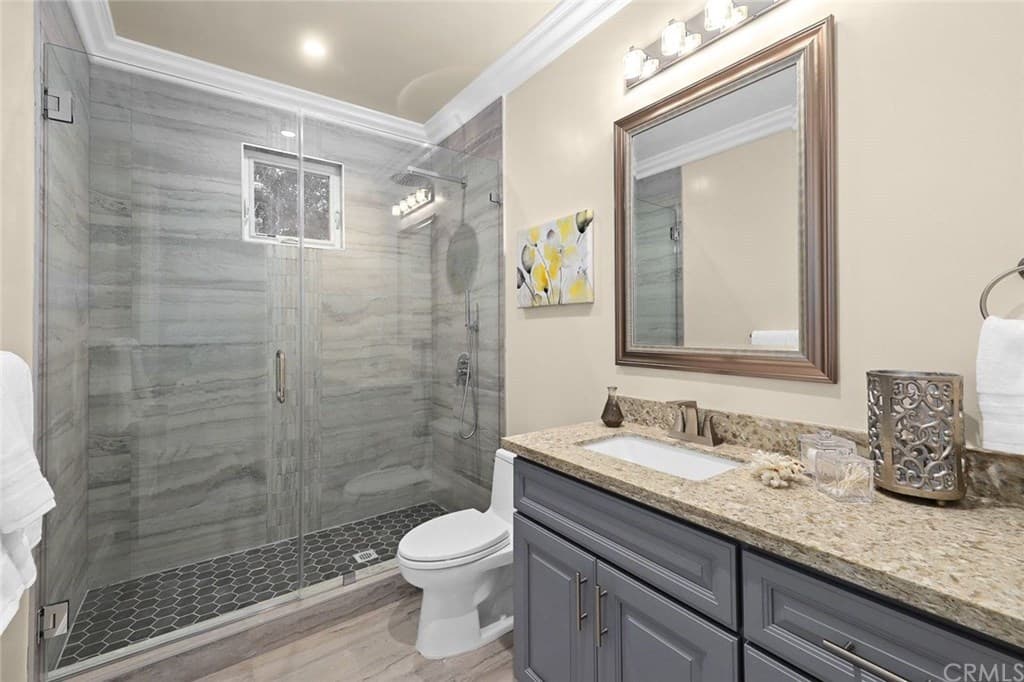 Duarte Ave Custom Home - Photo 9