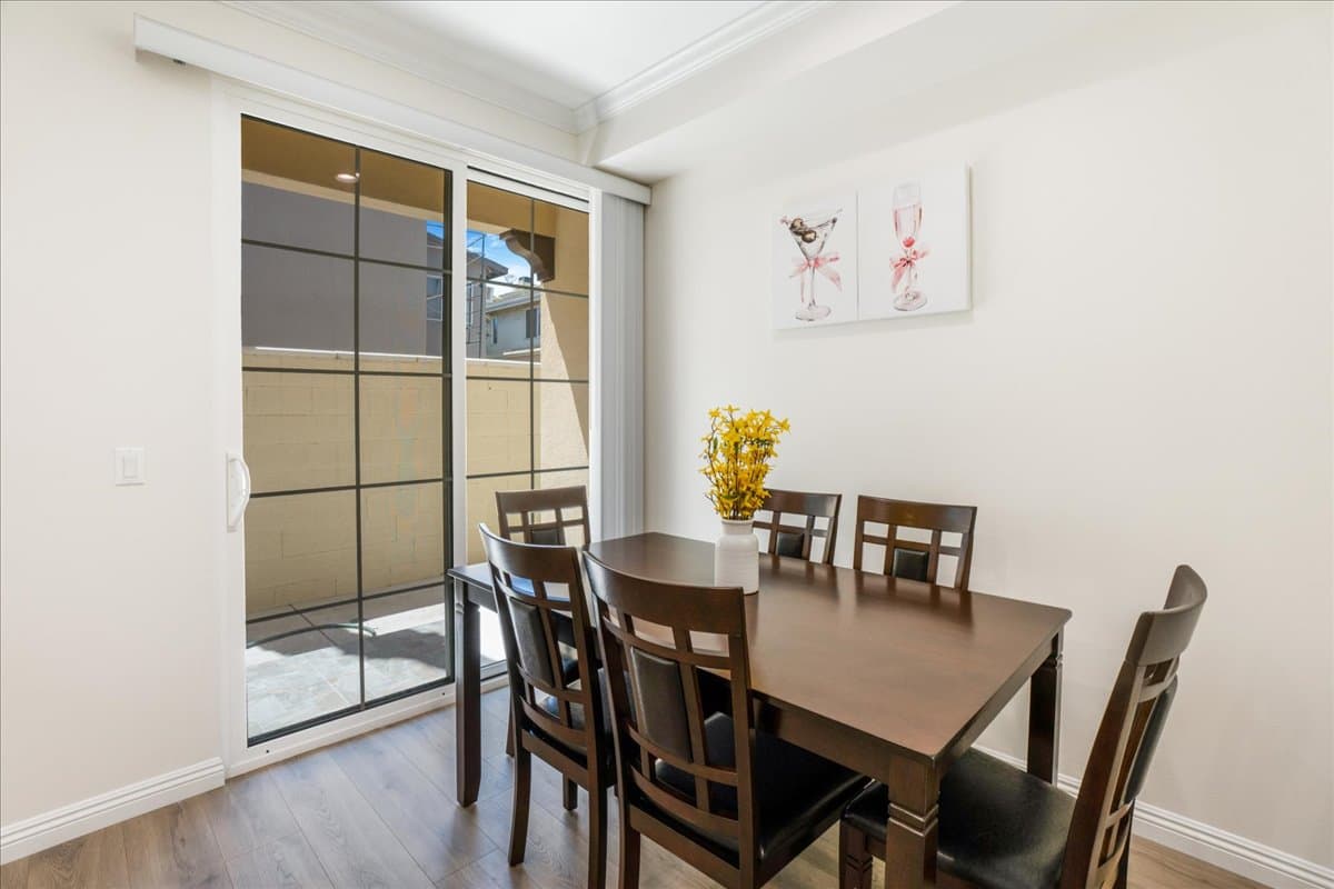 Grand Oaks Villa - Photo 2