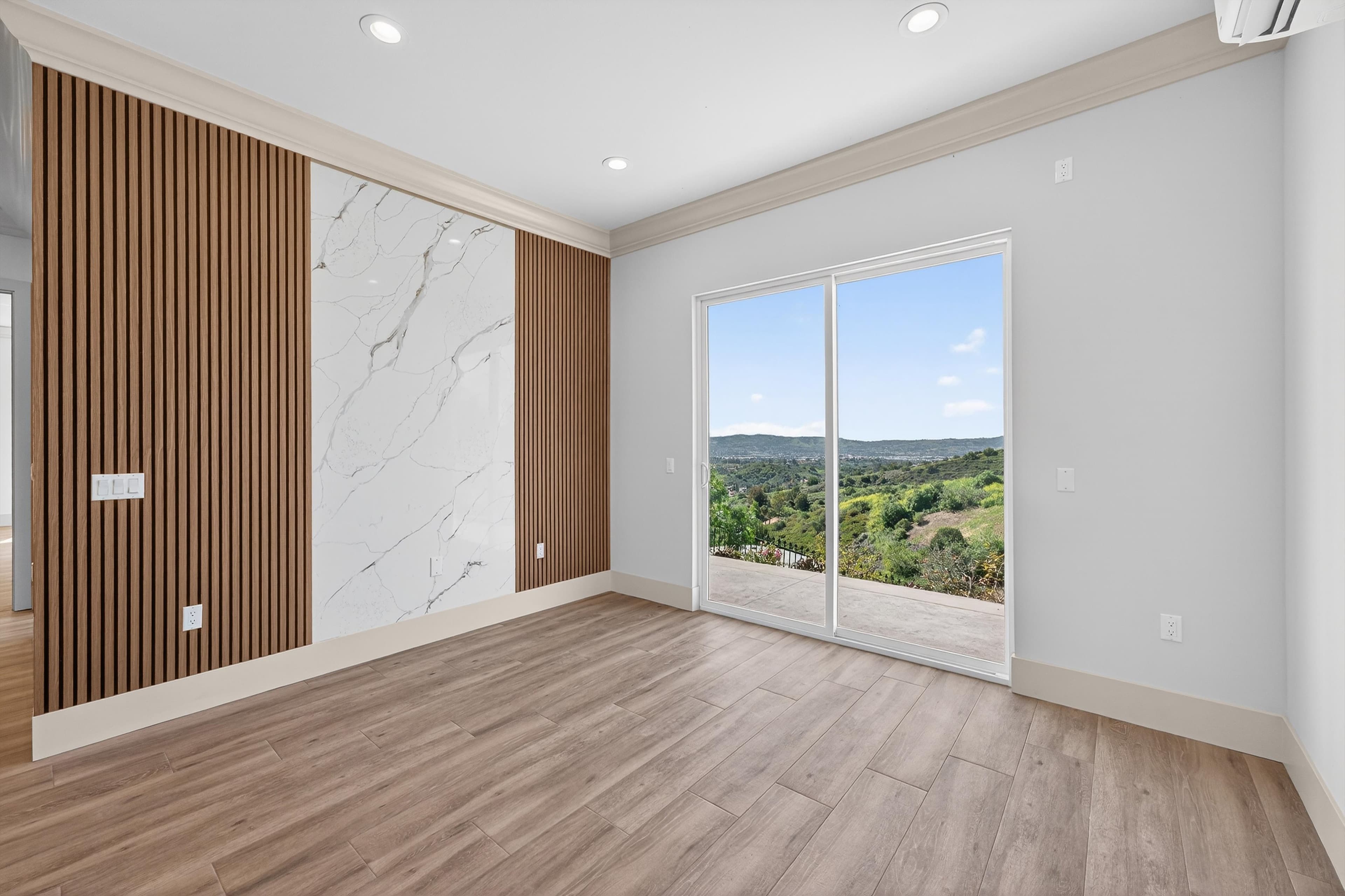 Kingspoint Dr Detached ADU - Photo 3